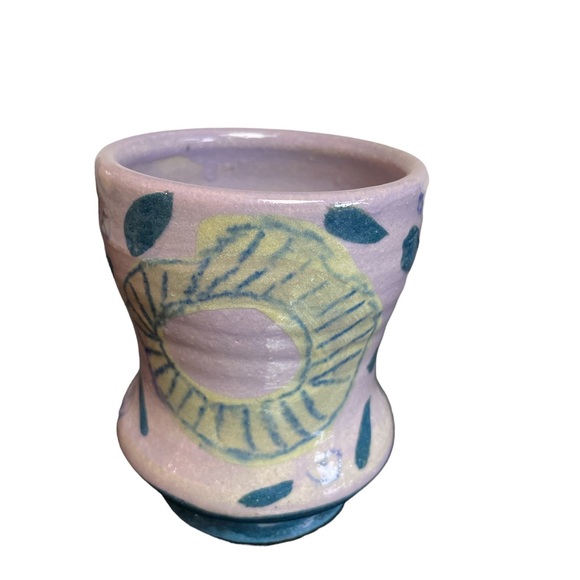 Hand Thrown Tea Cup, Holds 10 Ounces - Picture 1 of 4